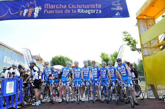 El equipo COANFI Desafío ASPANOA 2010 se entrena en los Puertos de la Ribagorza