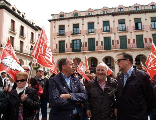 Antonio Cosculluela: “Este 1º de mayo es especial porque la reforma laboral lamina los derechos de los trabajadores”