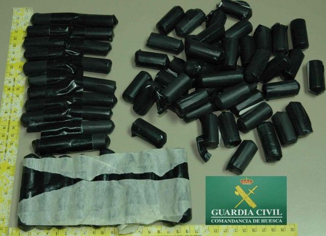 La Guardia Civil detiene a seis personas que integraban una red de tráfico de drogas en el Somontano, Sobrarbe y Lérida