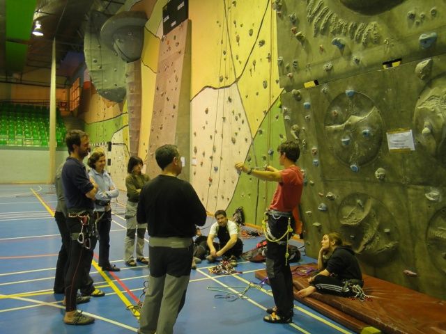 Montañeros de Aragón Barbastro organiza un curso de escalada
