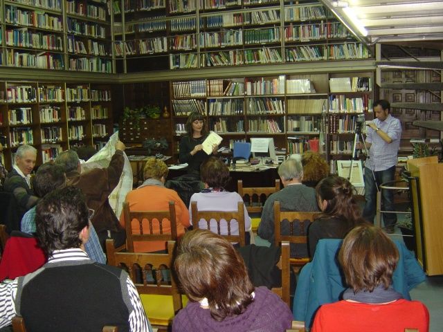 «Habrá que regalar un libro de poemas de los Argensola a Belén Esteban para que se conozcan más»