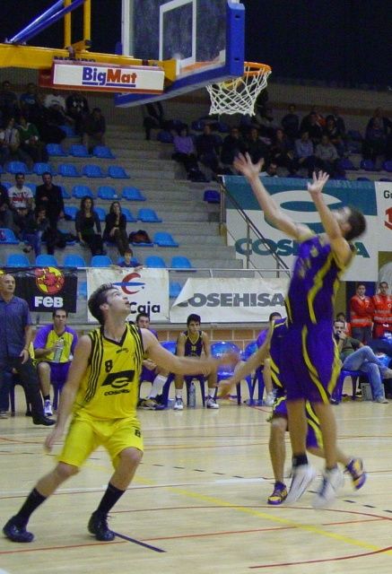 Cosehisa Monzón impone su juego interior y mantiene la racha