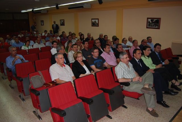 Variedad de animales en la bendición de San Antonio en Barbastro