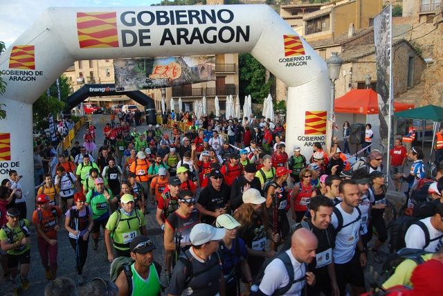 Trescientos corredores recorren el Parque Natural de la Sierra de Guara en el II Ultra Trail Guara Somontano