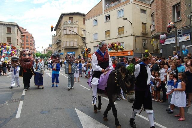 Elogio en Barbastro a la figura y obra del doctor Martínez Vargas, el padre de la pediatría social