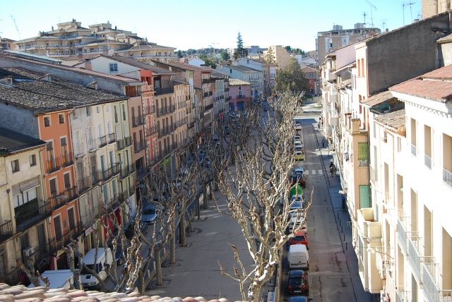La reurbanización del Paseo del Coso de Barbastro dejará un espacio semipeatonal Paseo del Coso de Barbastro