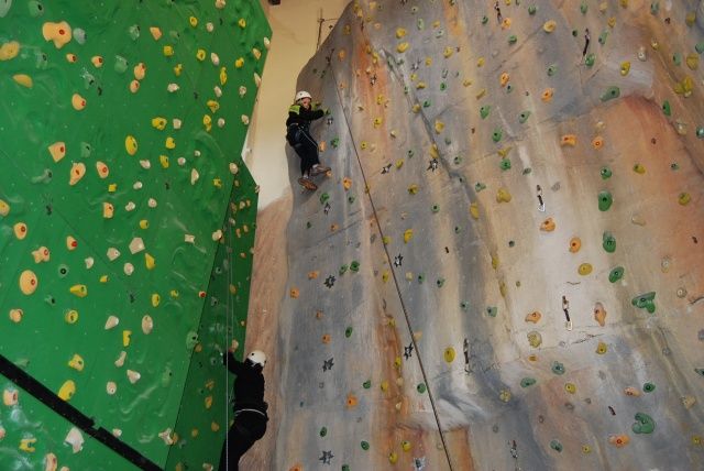 montañeros escalada
