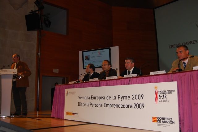 El Gobierno de Aragón celebró en Monzón el Día de la Persona Emprendedora y la Semana Europea de la PYME