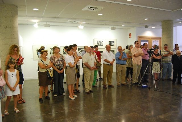 La obra llena de rabia y talento de Katia Acín se exhibe en la UNED de Barbastro