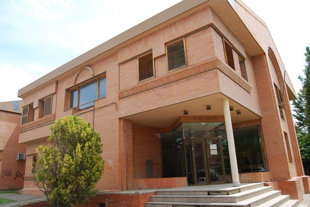 La Generalitat pide ahora la suspensión del juicio por los bienes al no haber concurrido como parte demandada