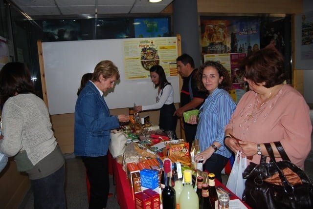 Comercio justo en Monzon. Comercio justo en Monzon.