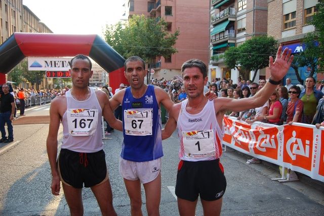 El marroquí Abderraman Chmaiti vence con autoridad en el XVII Medio Maratón Ruta Vino Somontano