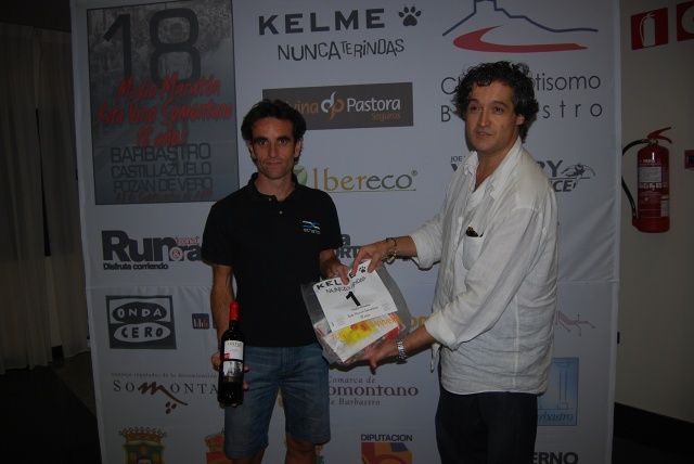 Los atletas toman Barbastro con la celebración del XVIII Medio Maratón Ruta del Vino Somontano