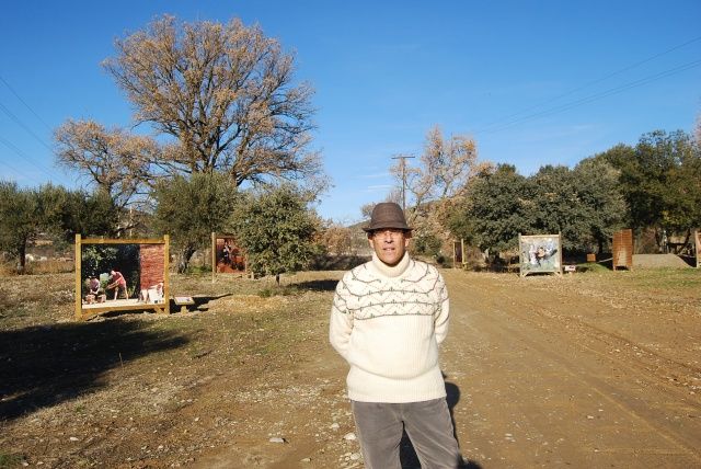 El Grado y PRAMES editan la guía de los árboles singulares del municipio