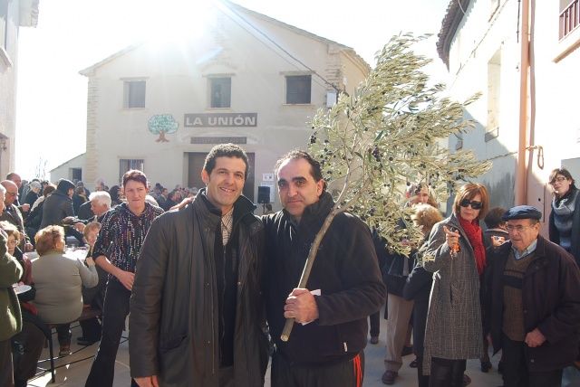 Sentido homenaje del Somontano y Pozán de Vero al alcalde fallecido José María Mur en el Día de la Comarca