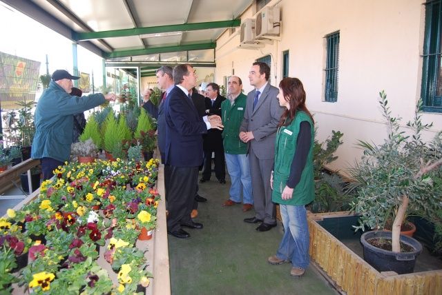 La cooperativa Joaquín Costa abre su primera tienda en Monzón en colaboración con el grupo galo Euralis cooperativa Joaquín Costa
