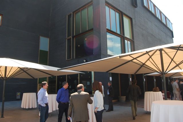 Maridaje entre Restaurante Flor y Bodega Laus para ofrecer un nuevo establecimiento de calidad en el Somontano
