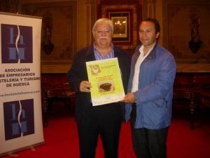 Tres Caminos de El Grado, premio a la mejor tapa elaborada con longaniza. Foto JLP.
