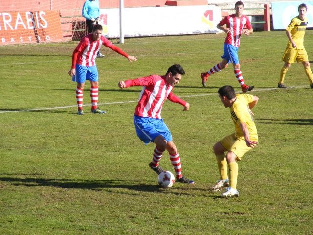 La U.D. Barbastro despide la primera vuelta con el Borja