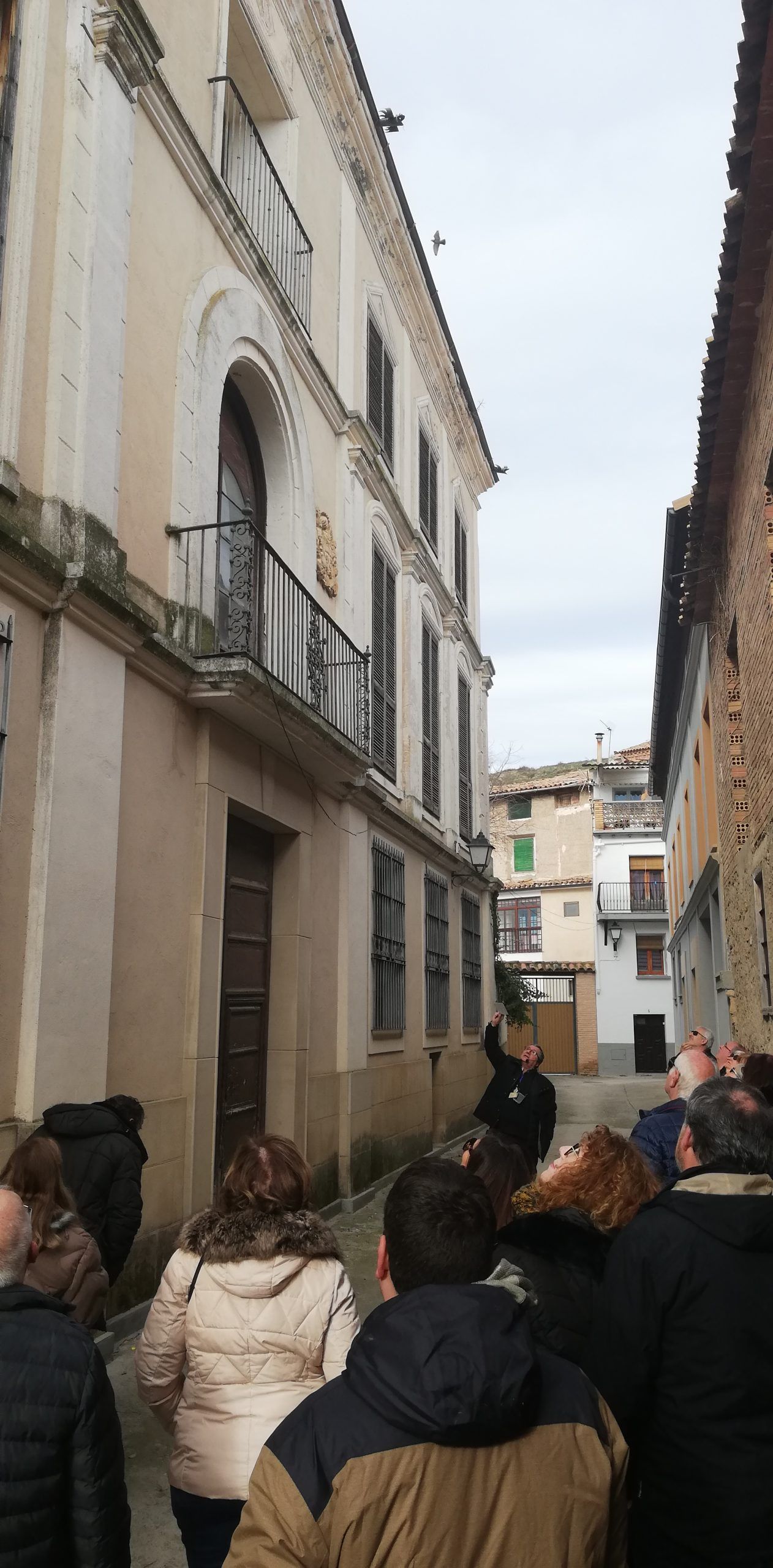 El Barrio San Joaquín de Barbastro descubre el patrimonio estadillano