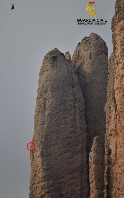 La Guardia Civil rescata dos montañeros enriscados en los Mallos de Riglos