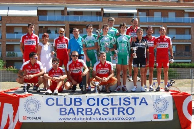 Javier Paules, del Telcom, vence en la Carrera Social de las Fiestas de Barbastro