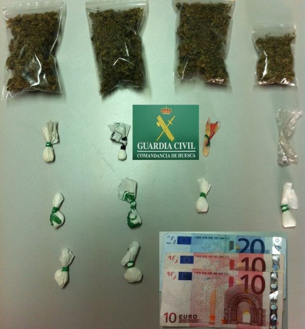 La Guardia Civil detiene en Monzón a una persona por un presunto delito contra la salud pública