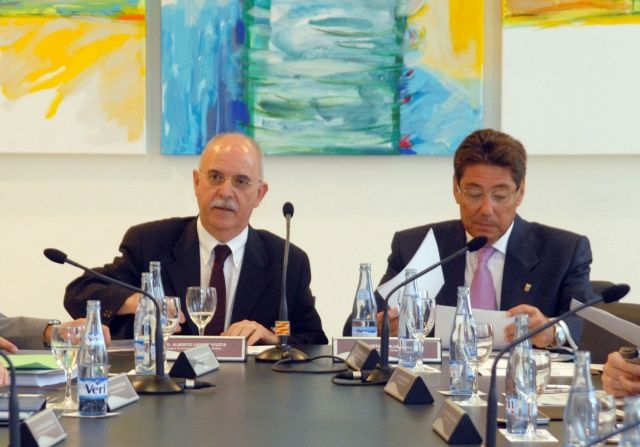 El Gobierno de Aragón plantea que iniciado el lanzamiento del nuevo Meriva, es necesario asegurar proyectos que garanticen el futuro de la planta de Figueruelas Meriva Aragón