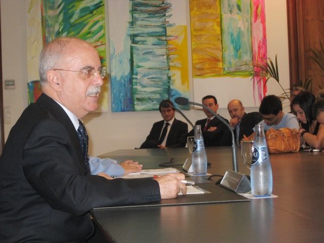 Impulsar la competitividad de las empresas aragonesas, consolidar el tejido empresarial y favorecer su internacionalización, principales objetivos de la colaboración entre el Gobierno de Aragón y la Asociación Jóvenes Empresarios