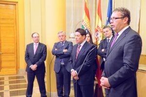Aliaga con los responsables empresariales. Foto S.E.