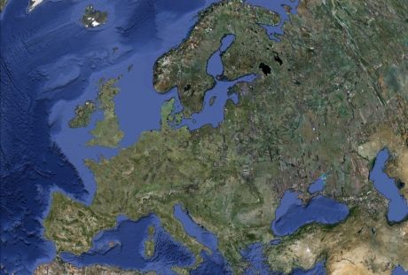 Barbastro conecta con Europa en el arranque de los Cursos de Verano de la UNED