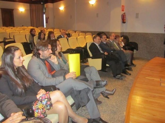 El programa de RNE ‘No es un día cualquiera’ promociona el Somontano