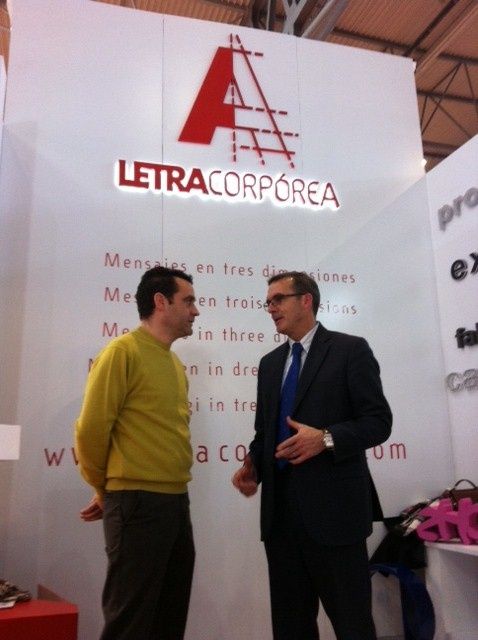 La empresa Rami, con su línea de negocio “Letra Corporea” de Barbastro como referente internacional en FESPA DIGITAL 2012 de Barcelona