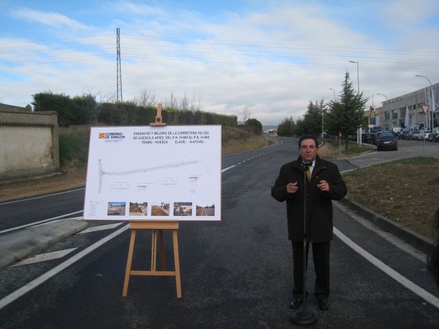 Abierto al tráfico el tramo inicial de la carretera de Apiés tras una inversión de 147.000 euros