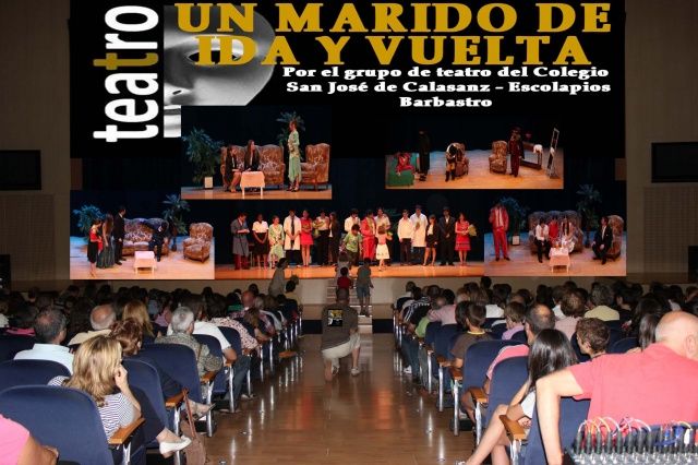 Representación teatral de los alumnos de secundaria de Escolapios de Barbastro