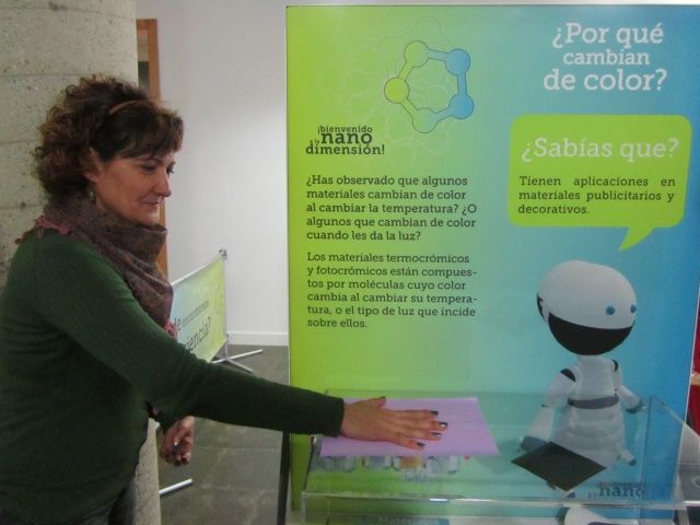 El Instituto de Nanociencia de Aragón muestra el micromundo que nos rodea en Barbastro