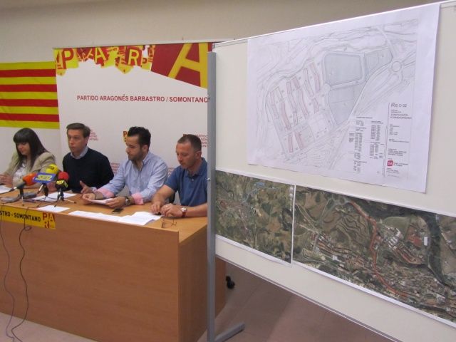El PAR de Barbastro pide al Gobierno de Aragón que la urbanización de los cuarteles se inicie por el polígono blando