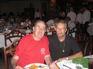 Vicente Chapero junto a Luis Penedo, considerado como el mejor pintor al óleo de Guatemala.