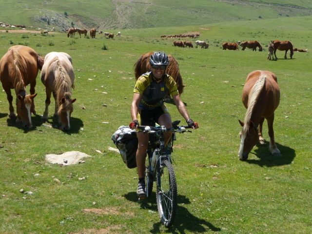 Pirineos catalanes con alforjas y… a pedales. 6. Venturas y desventuras en el ecuador de la ruta