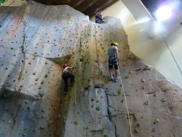 Alquézar pone en marcha una escuela de iniciación a la escalada alquezar escalada