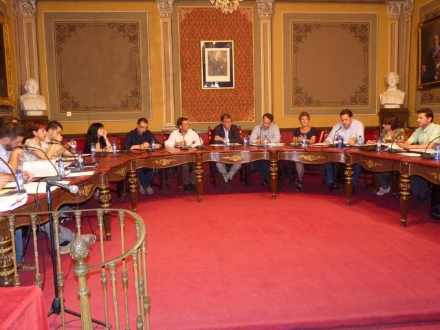 El Ayuntamiento de Barbastro pedirá al Gobierno de Aragón que inicie la urbanización del cuartel General Ricardos por la zona industrial
