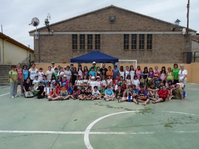 Deporte de orientación con escolares en Estada