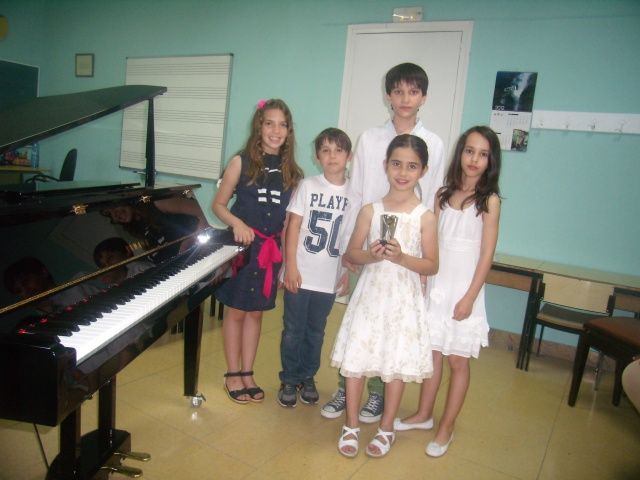 Un tercer premio y menciones de honor para alumnos de la Escuela de Música de Barbastro