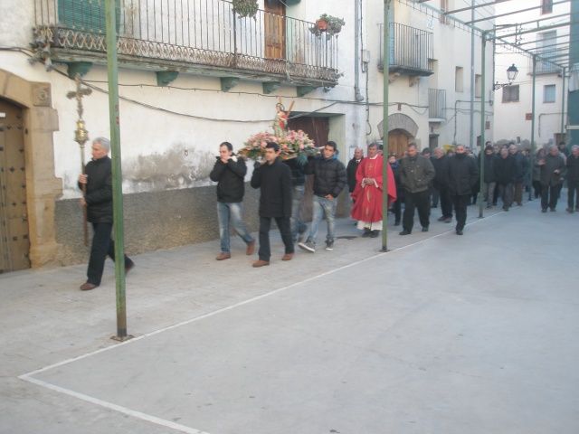 Los vecinos de Colungo disfrutan de unas multitudinarias fiestas del Pilar