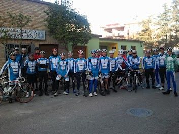 Ciclismo: Aguas de Barbastro Energía – Citroën Cosalvi, en el Memorial Mariano Cabrero de Almudévar