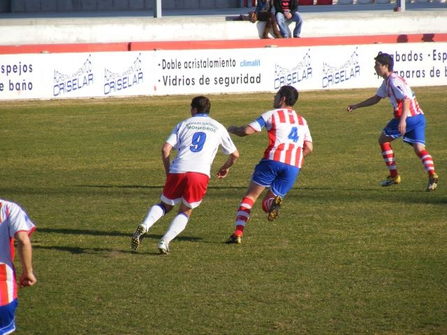 La U.D. Barbastro se mide al líder Cuarte el domingo