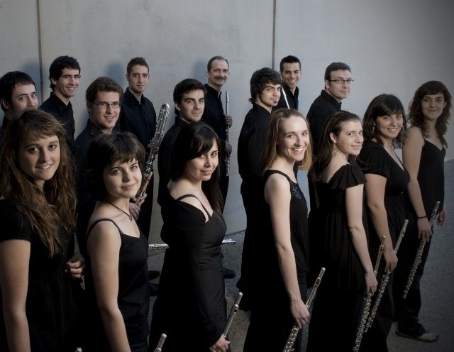 Orquesta de flautas en “La música vive” el domingo en Barbastro
