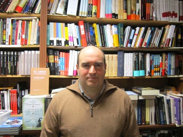 Víctor Castillón