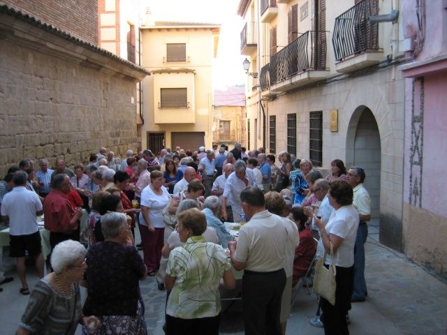 El Grado inicia sus fiestas con actos tradicionales como la ronda del último ‘casau’ o la Morisma