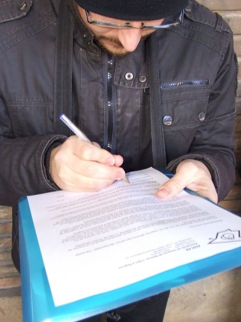 Cientos de hipotecados aragoneses secundan las protestas en los juzgados contra las abusivas cláusulas suelo